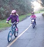 Children-cycling-on-Rocky-Point-bike-trail