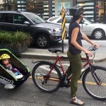 how to safely transport kids on bikes