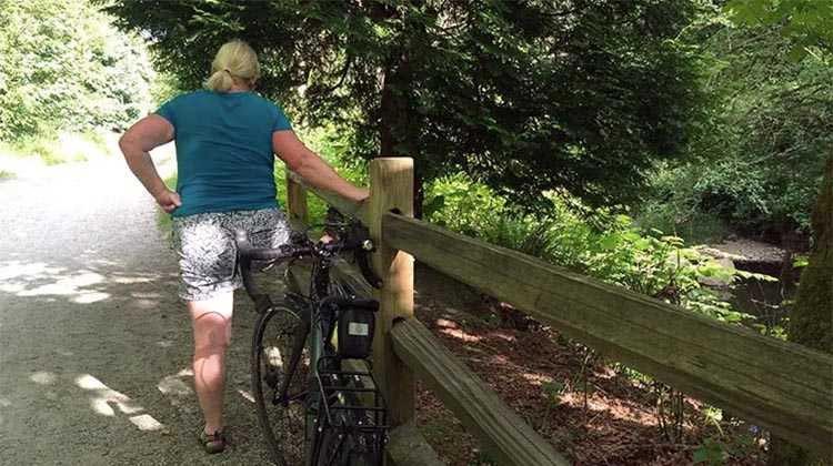 The Ultimate Guide to Stretches for Cyclists for Pain and Injury Prevention