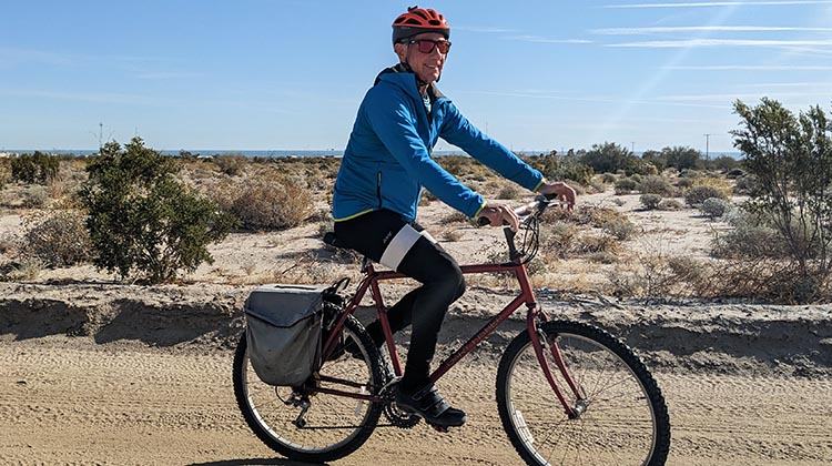 The Jack Wolfskin Alpspitze Insulated Hoody is ideal for keeping out cold winds